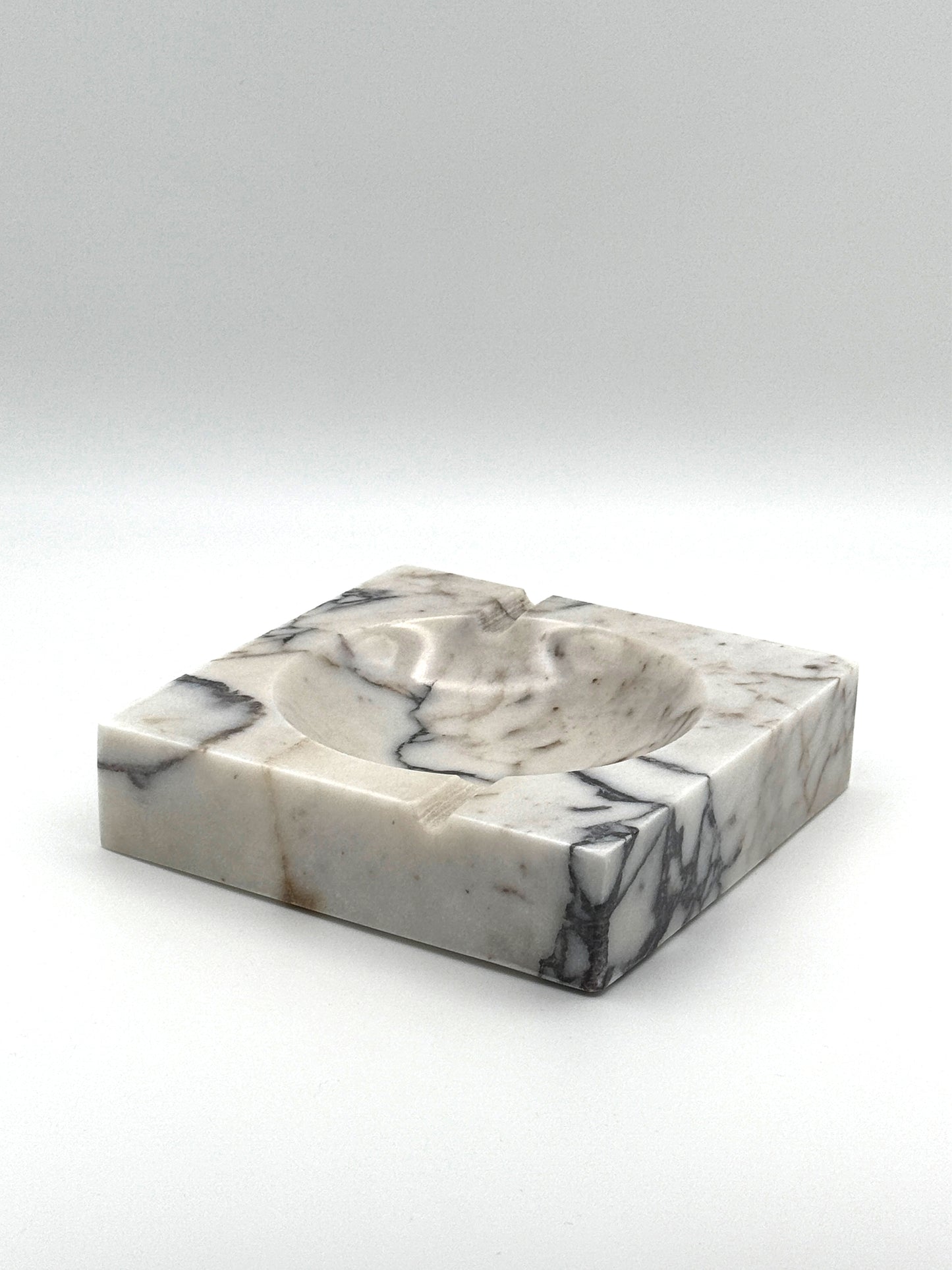 Calacatta Ashtray